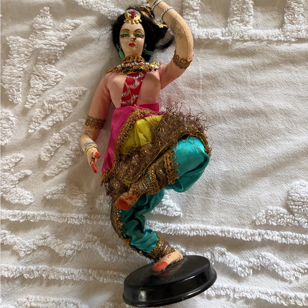 Pakistani Vintage  Traditional Dancing Doll